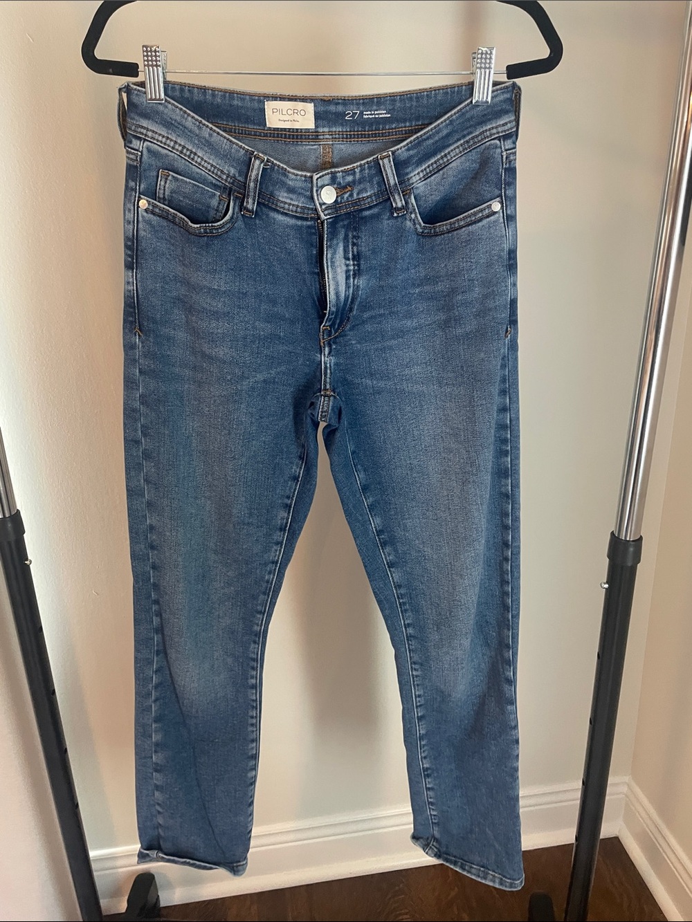 Pilcro Women's Medium Blue Slim Straight Jeans